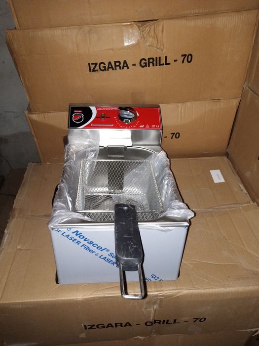 Fast food fast foot fireturnitsa friturnitsa fereturnitsa friturnitsa