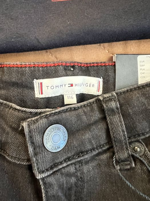 Детски дънки Tommy hilfiger