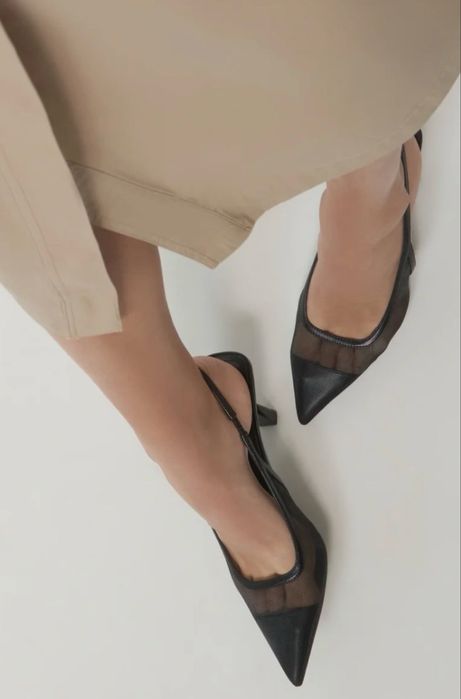 Обувки на ток Caliope