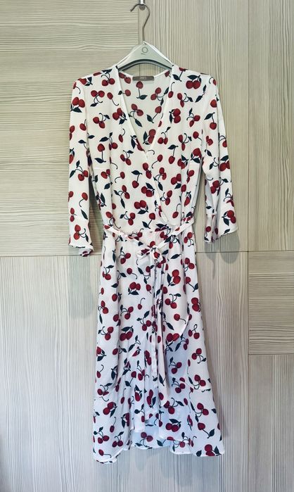 Рокля на черешки Jake*s