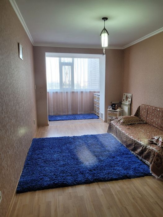 Продам 3х/ кв (96 кв), 12 мик.