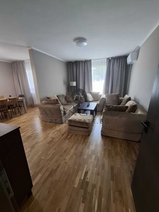 оф.23764 Луксозен четиристаен/ Център