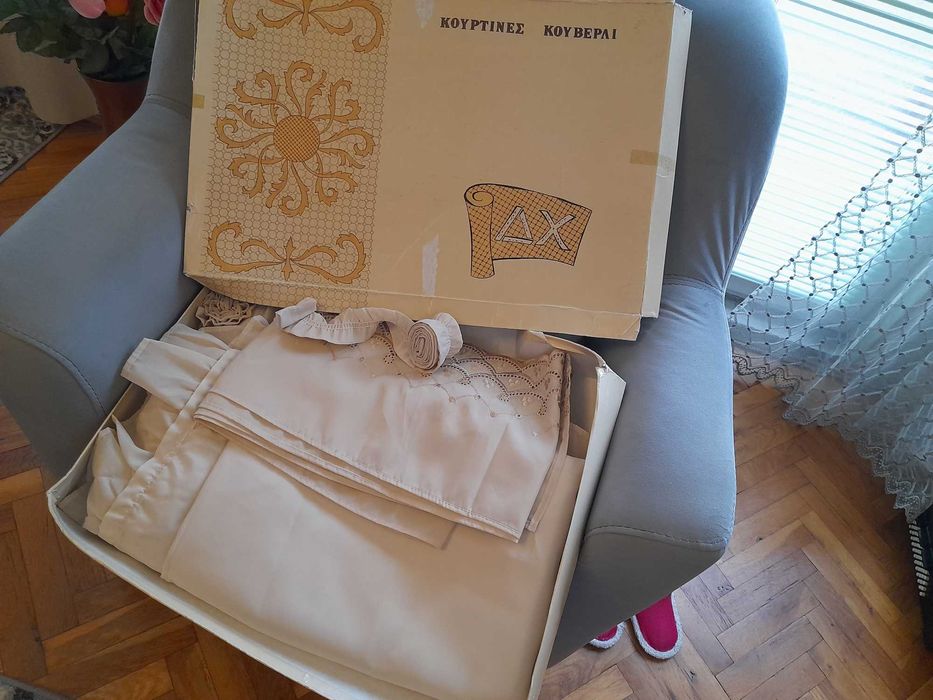 Завеса за прозорец,портал