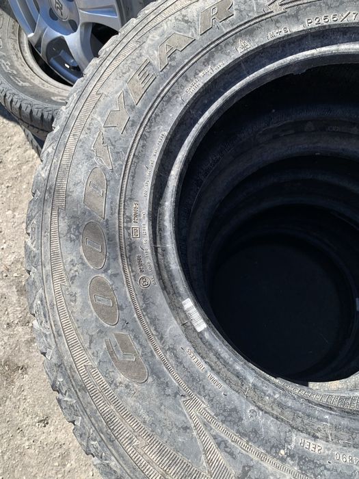 anvelope cauciucuri  255/75/17 good year wrangler si 255/55/18