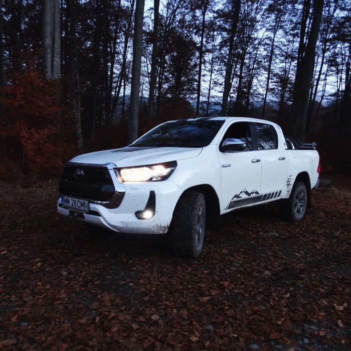 Toyota Hilux 2021 2.4D 150CP 4x4 | Întreținut exemplar