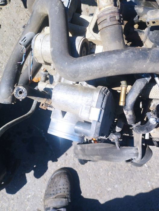 Cutie motor vw golf 4 1.6fsi bad pompa înalte ambreiaj