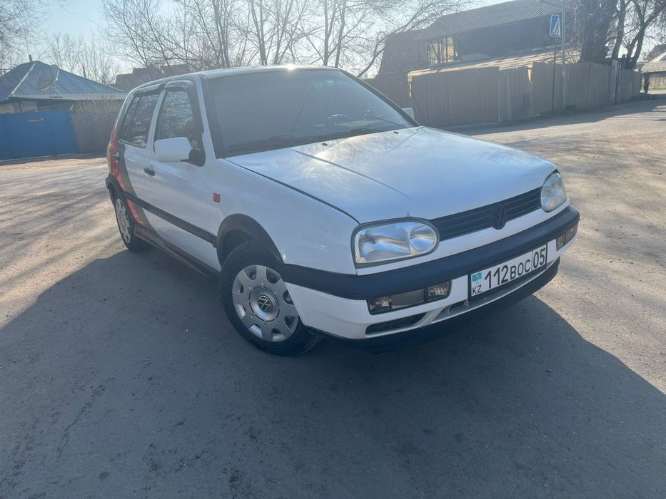 Гольф 3 1992 1,8 автомат