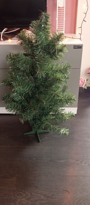 СУПЕР ЦЕНА! Елха 70см, като НОВА