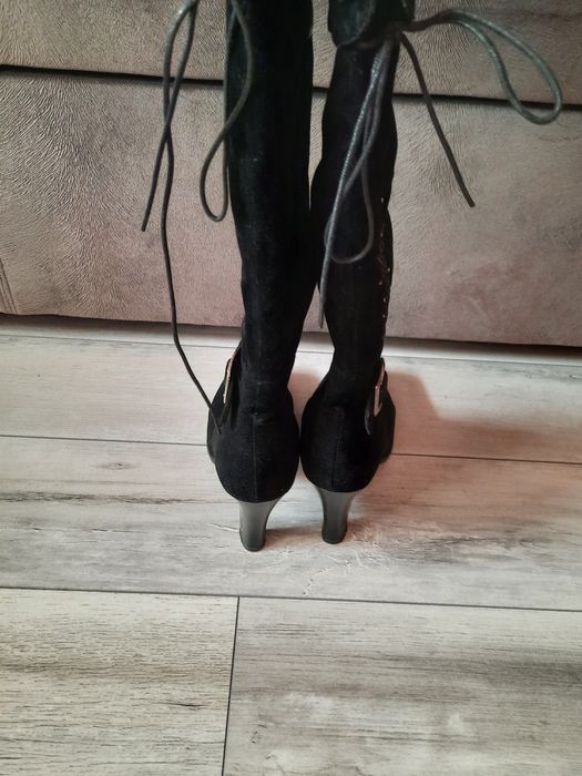 Cizme dama din piele întoarsă!