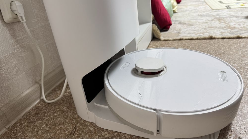 Продам робот пылесос