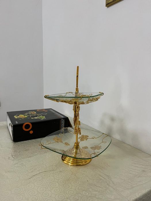 Продаются этажерки для фруктов