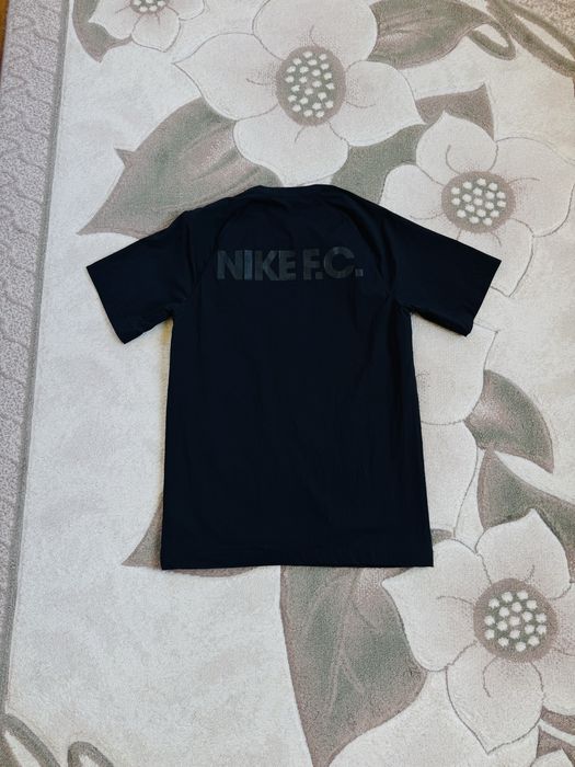 Мъжка тениска Nike F.C.
