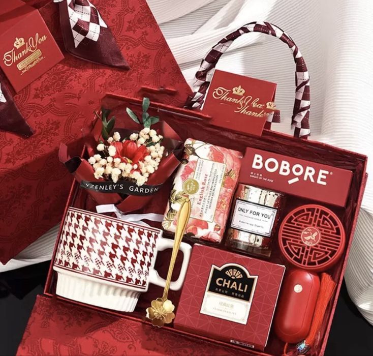 подарочный бокс