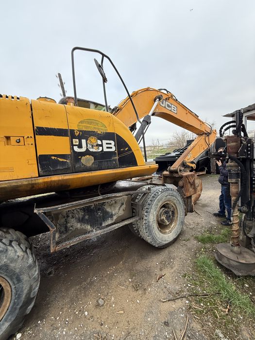 Срочно Продается Экскаватор JCB JS  JS160W