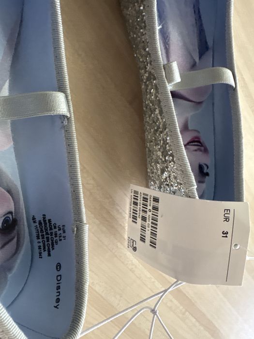 Чисто нови балеринки frozen