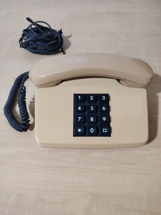 Telefon vintage anii 80'