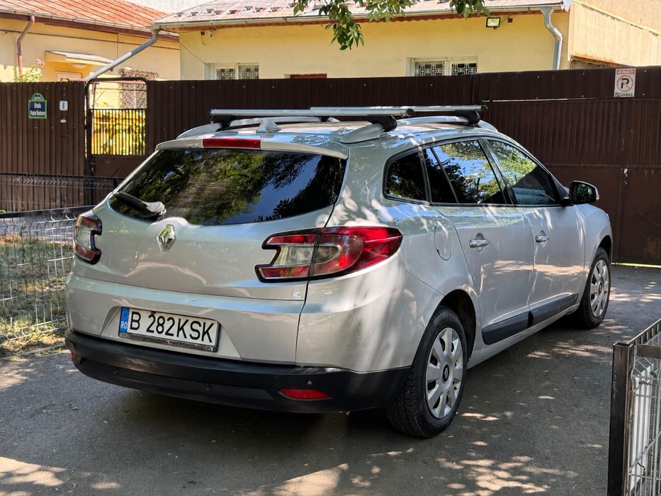 RENAULT Megane 2011 — imagine 3