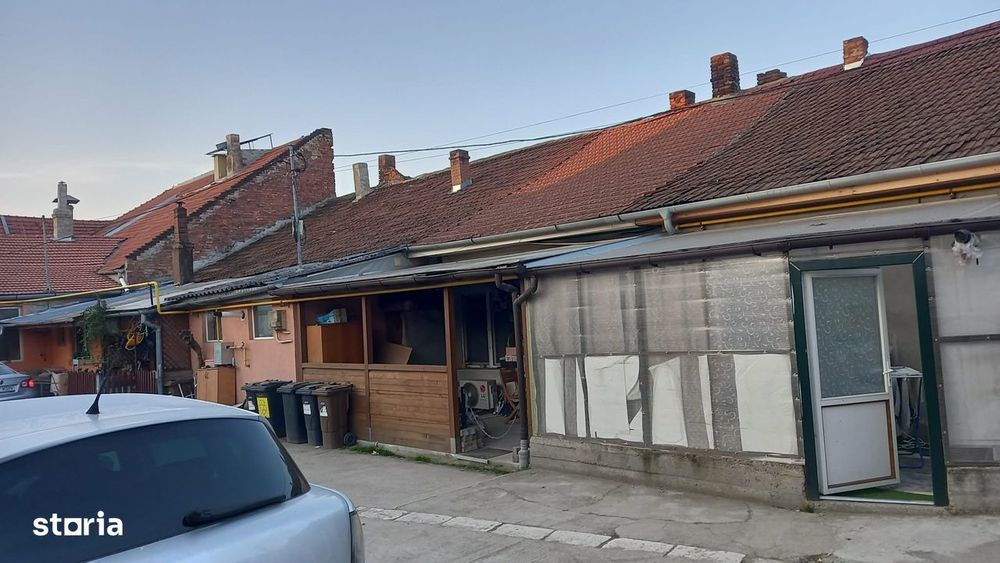 Apartament la casă cu 2 camere, situat pe str. Primăriei