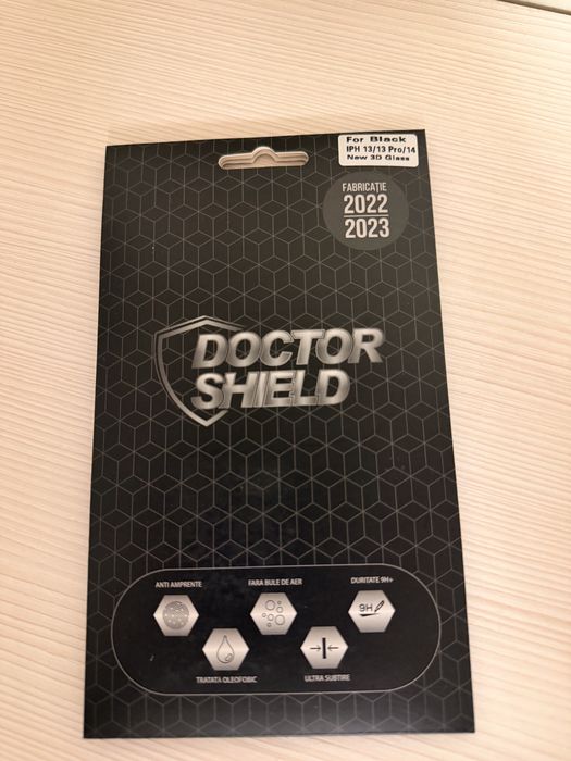 Husa quad lock iphone 13 pro + folie protectie sticla