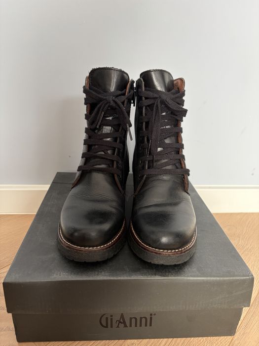 Дамски боти от естествена кожа