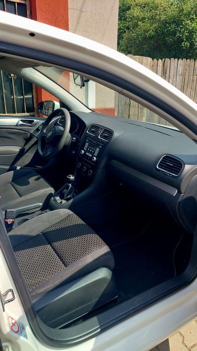 VOLKSWAGEN Golf 2013 — imagine 5
