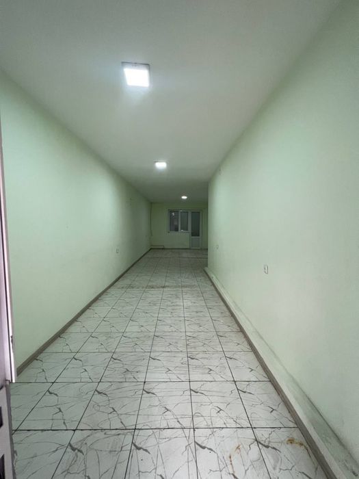 Продается под офис. Чиланзар. 2-квартал. 1-линия.