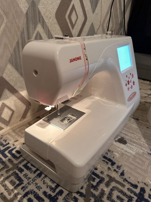 Вышивальная  машина