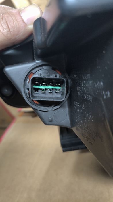 Передние Фары Фольксваген Пассат Б4