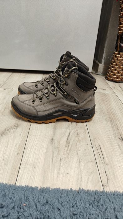 Lowa mărimea 44.5