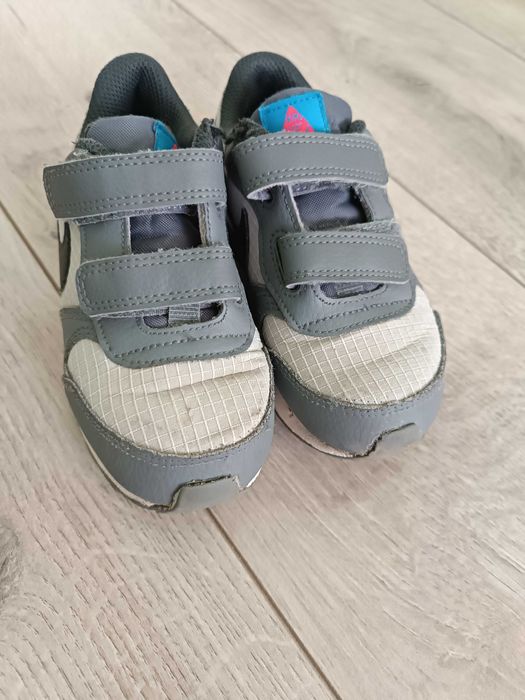 Детски маратонки Nike 26