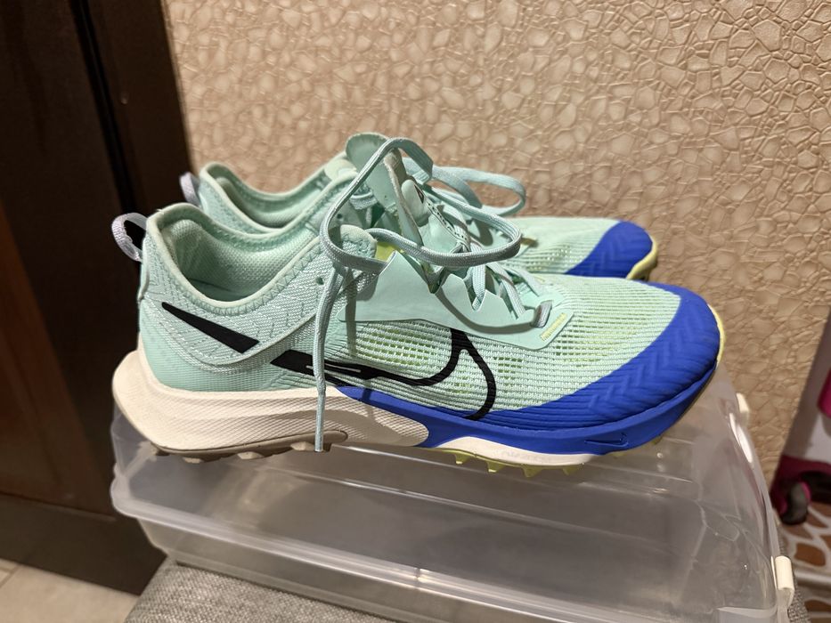 Nike спортни обувки