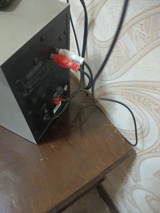 Продам сабвуфер 2 в 1