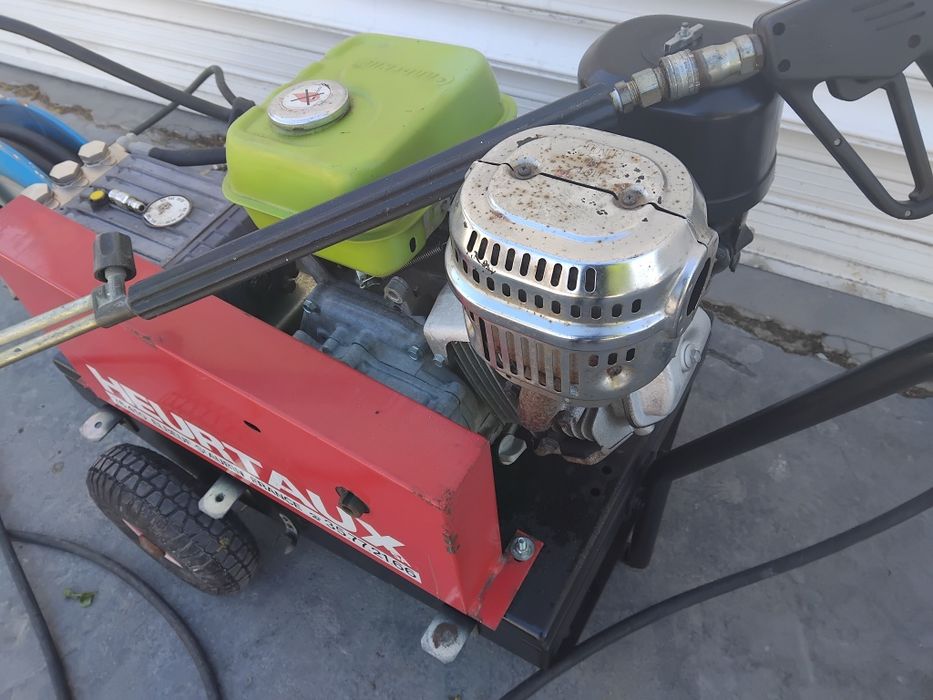 Водоструйка Honda 11ps 200bar Машина за Отпушвате на Канали