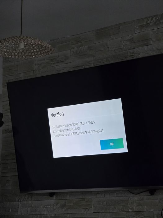 HisenseH65U8B 165cm ULED