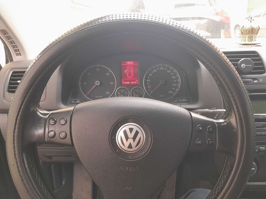 Volkswagen Golf 5 break 1.9 TDI