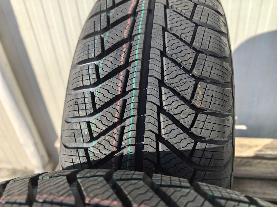 195/65/15 Поинт Ес ДОТ 2022 г - ЧИСТО НОВИ