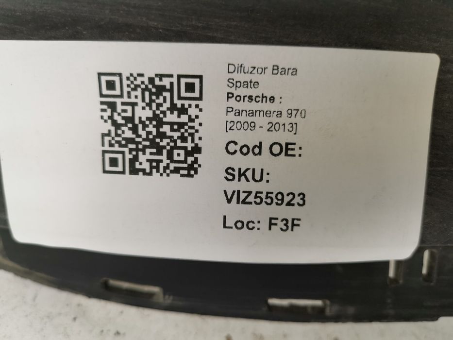 Порше Панамера / Porsche Panamera Оригинален заден дифузор в добро със