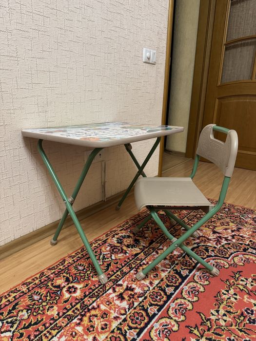 Детские стол и стул