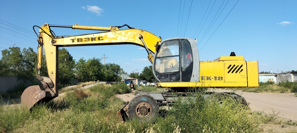 Услуги экскаватора или продам