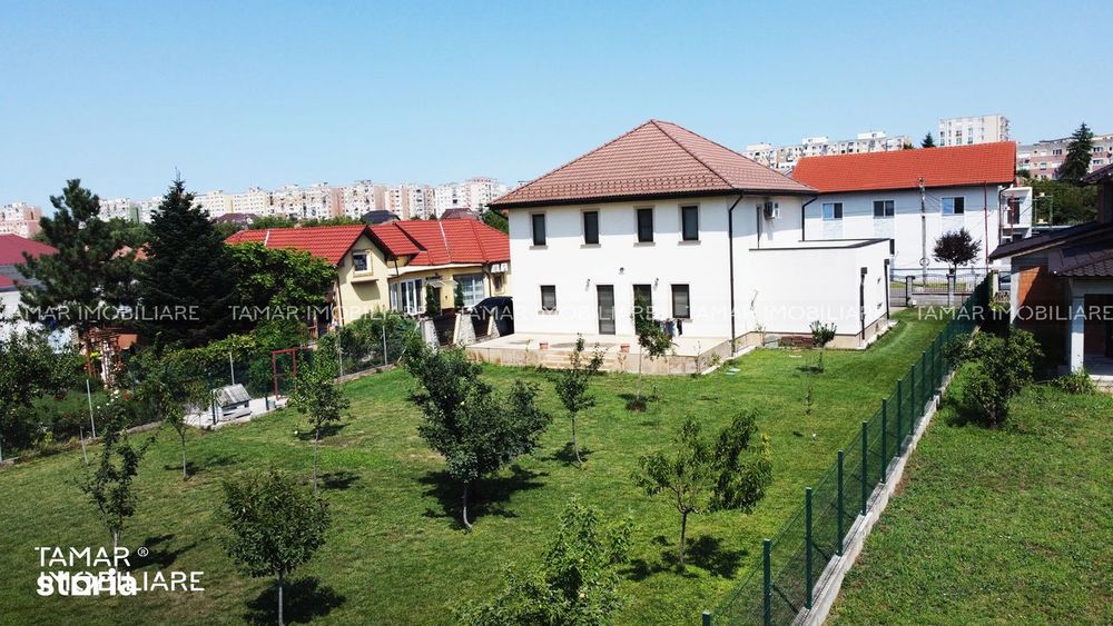 Vilă Deosebită P+E, 286 mp LA CHEIE - Vlaicu