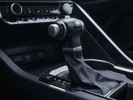 Kia K5 2021год.2.0 LPG Само на части