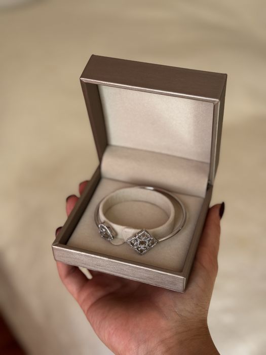 Браслет продается новый