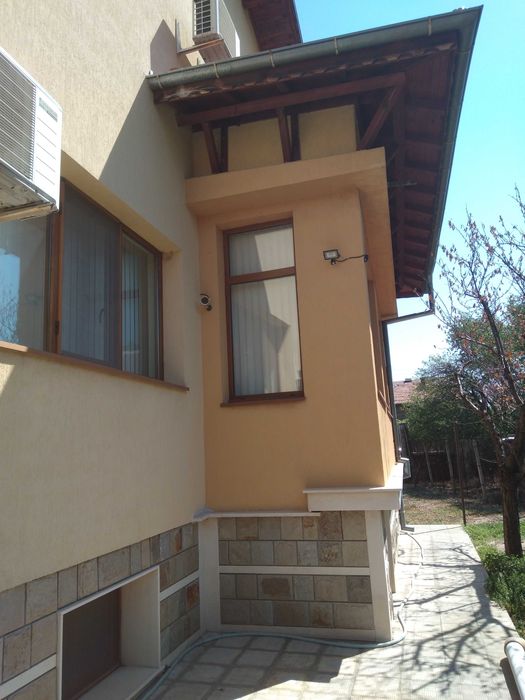 Продава се Къща в Кричим - 300 кв.м за 584 €/кв.м - Снимка #11