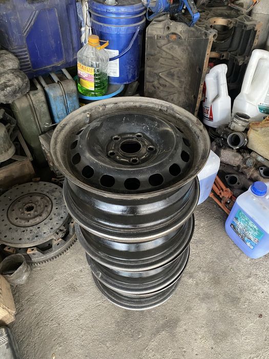 Диски от Audi 100 C4