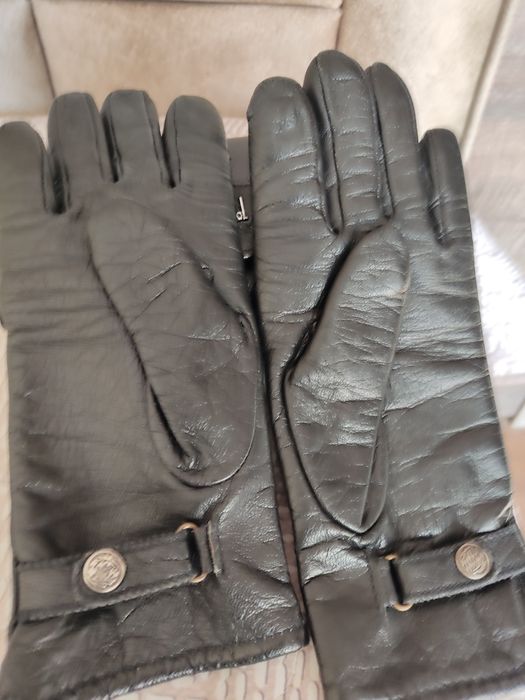 Дамски ръкавици от естествена кожа