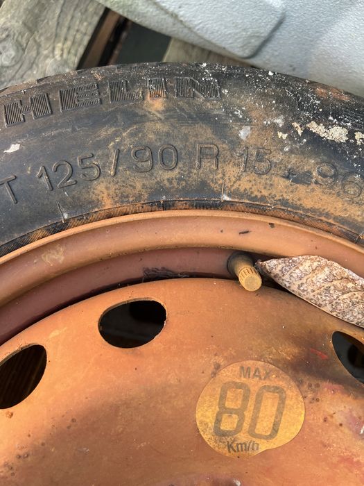 Roata rezerva slim mica 125/90 r15