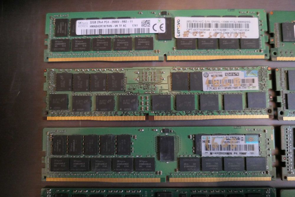 Memorie RAM SERVER 32GB PC3L-10600R-9-13-AB1 HMT84GR7AMR4A-H9 D8 AB Module de 32 giga 16 GB sau 8 Gb Ddr3 si DDR4 ECC Reg FBDIMM
