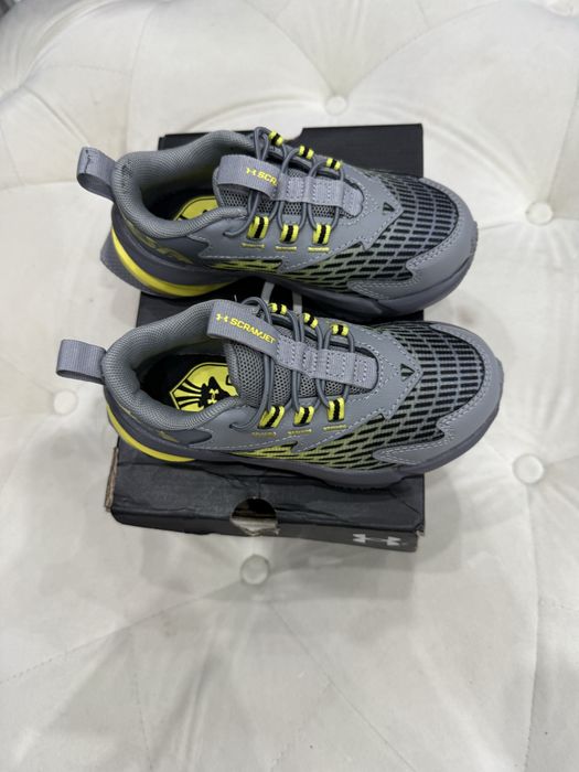 Under armour детски маратонки 27.5