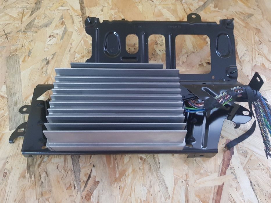 Statie Audio Amplificator bmw X3 F25 X4 F26 X1 F20 F07 F01 F10 F11
