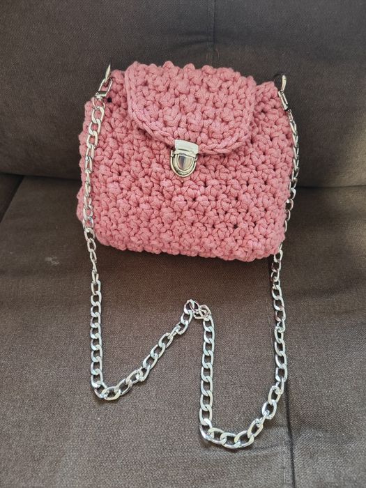 Плетени дамски чанти